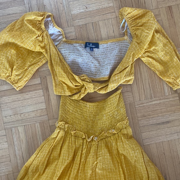 Lulus two piece mustard yellow skirt and crop top set - Picture 2 of 6